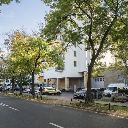 Saskasummer Warszawa Exteriör bild