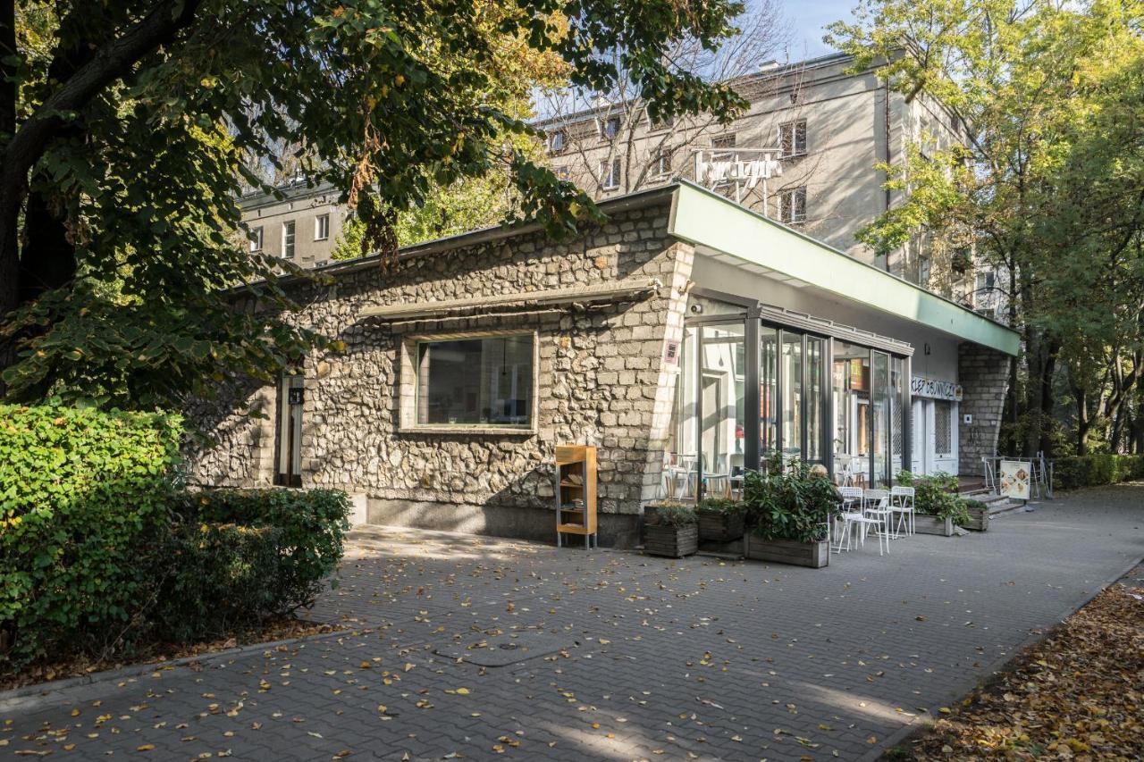 Saskasummer Warszawa Exteriör bild